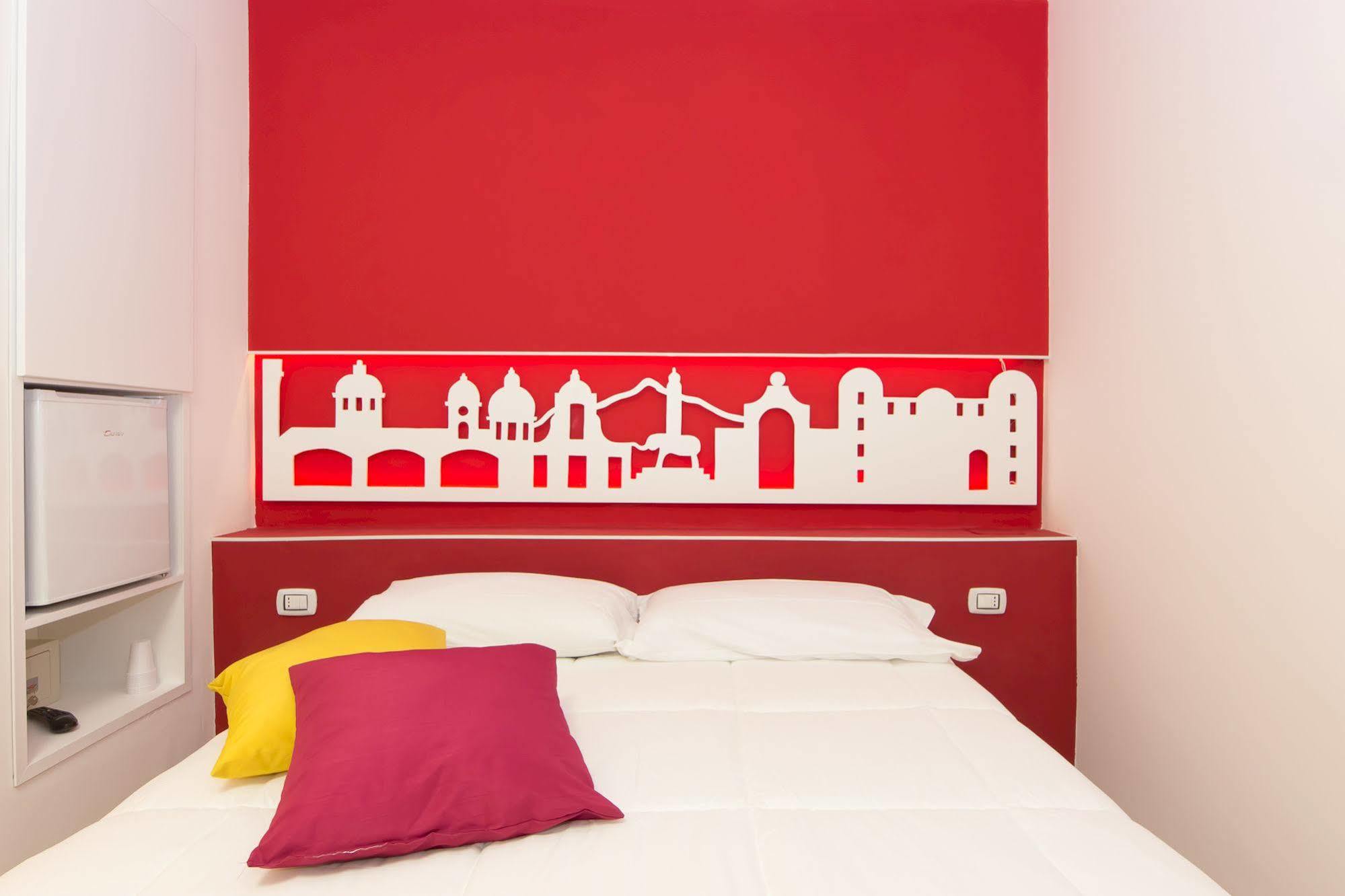 Central Rooms Il Re