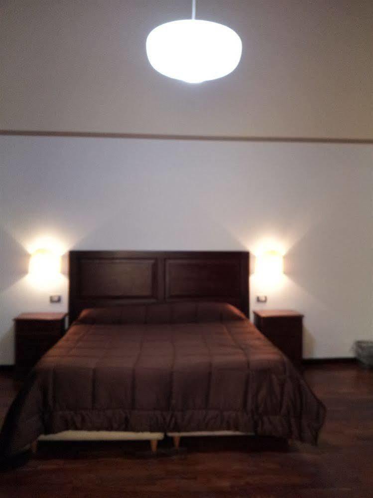 Central Rooms Il Re Guest house *